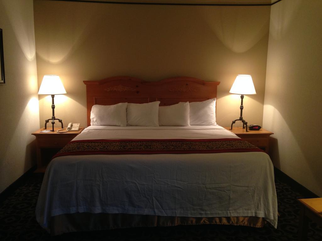 Quality Inn & Suites Boone - University Area Chambre photo