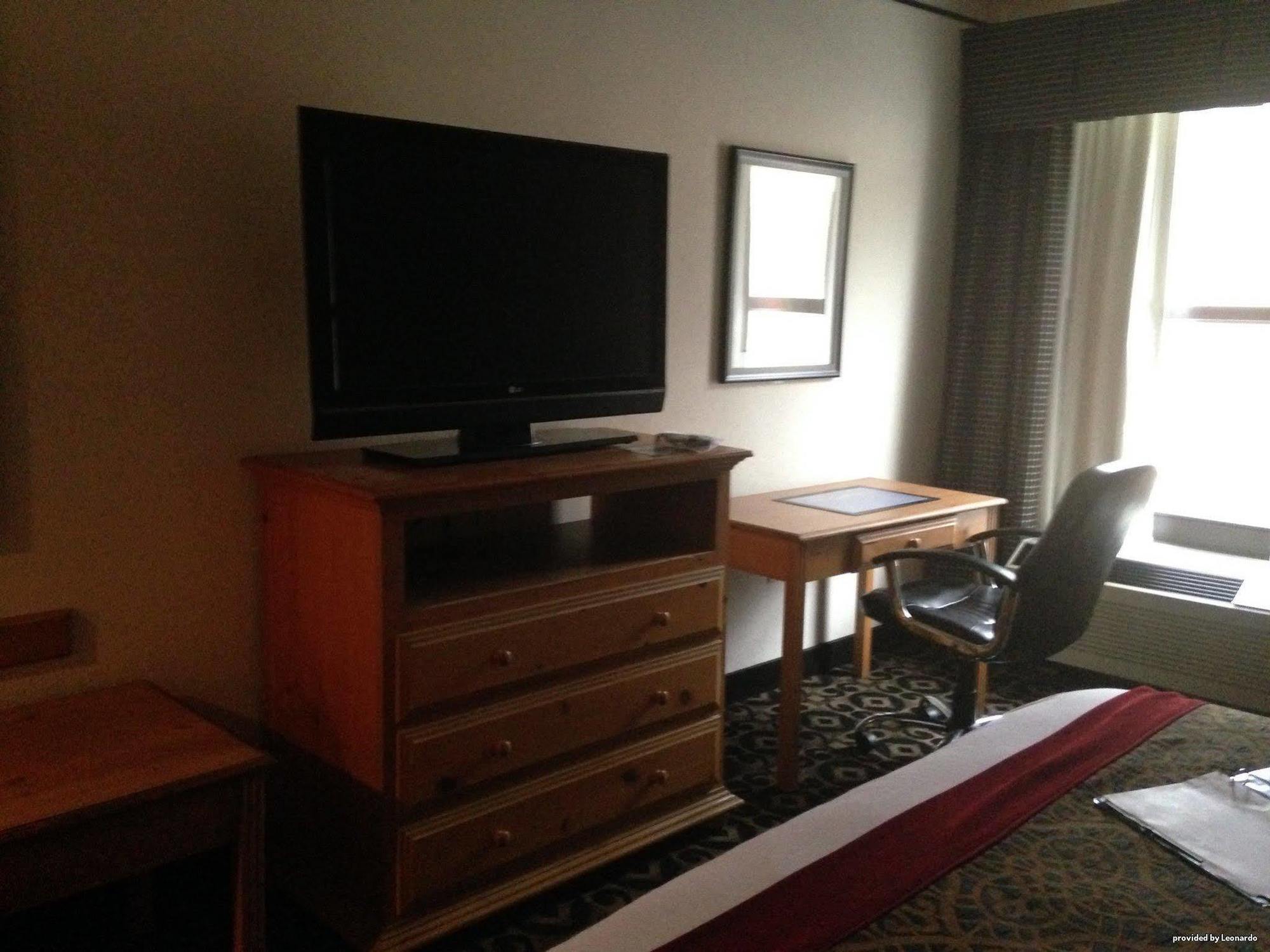 Quality Inn & Suites Boone - University Area Extérieur photo