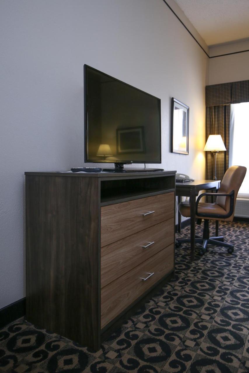 Quality Inn & Suites Boone - University Area Extérieur photo