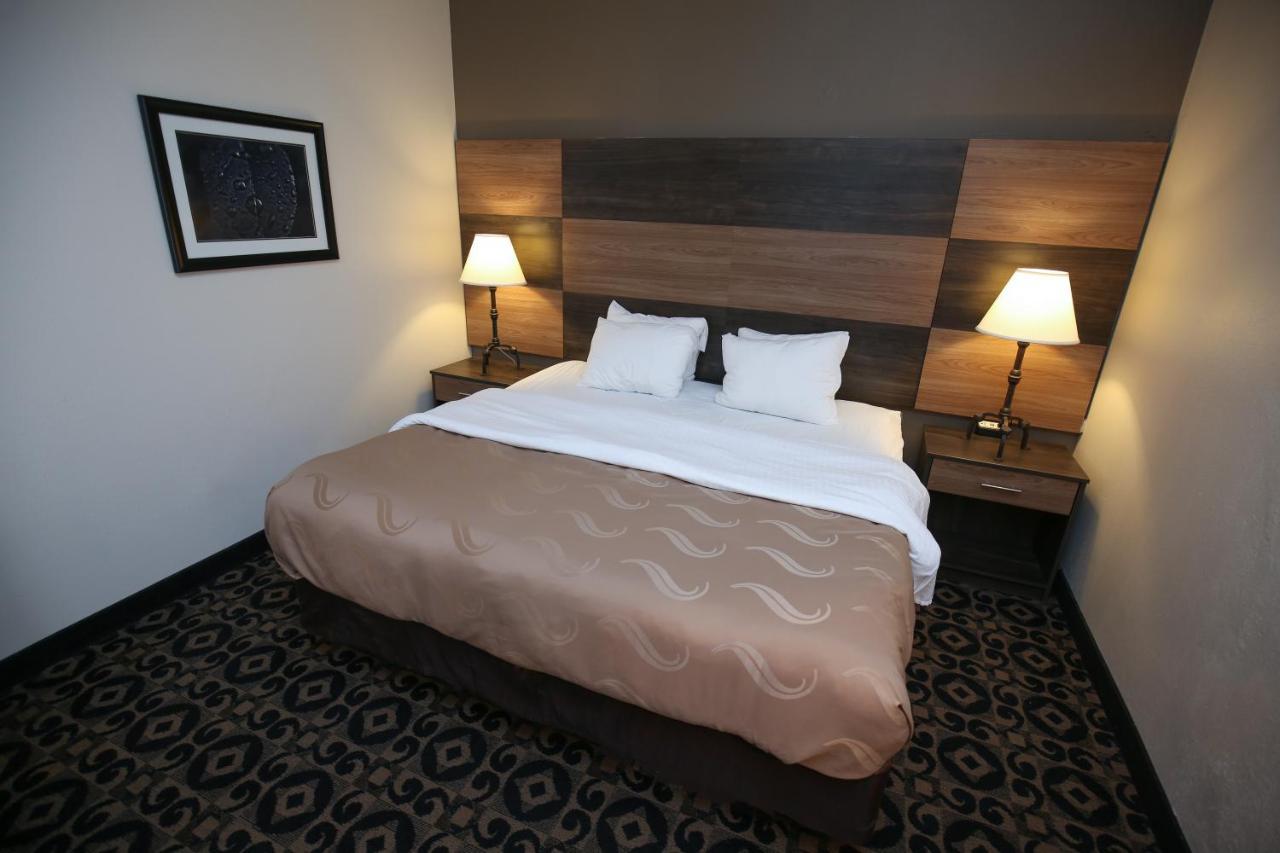 Quality Inn & Suites Boone - University Area Extérieur photo
