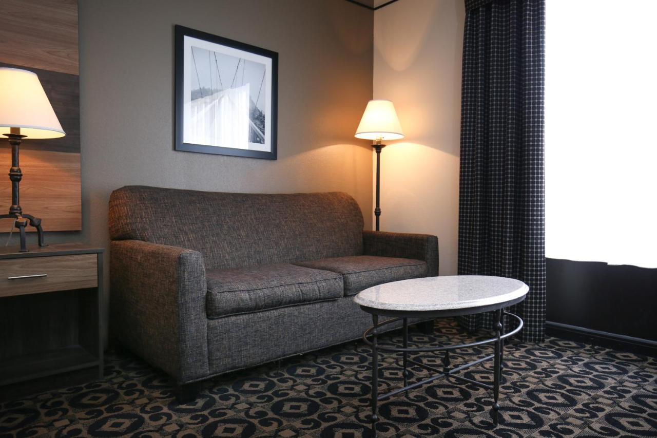 Quality Inn & Suites Boone - University Area Extérieur photo