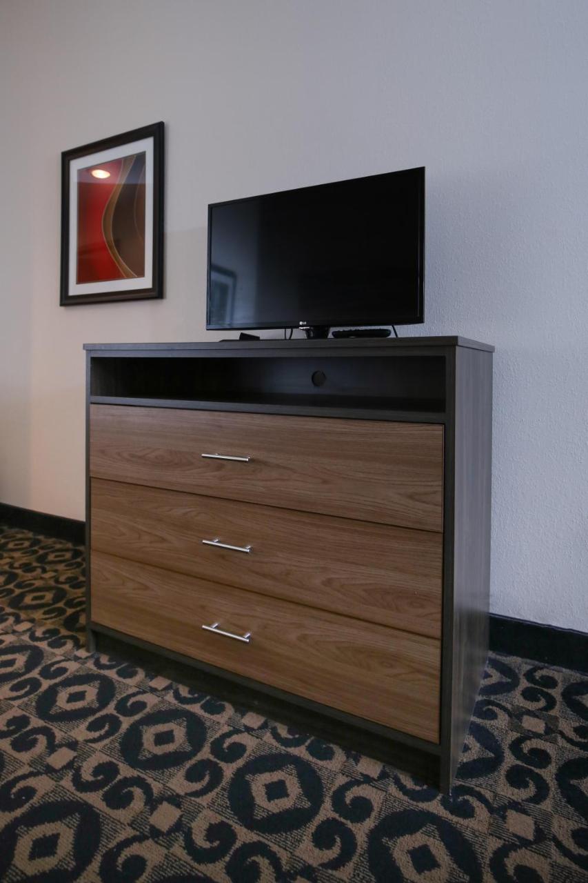 Quality Inn & Suites Boone - University Area Extérieur photo