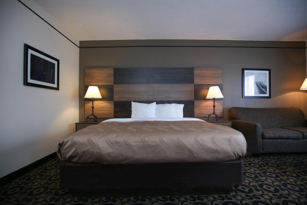 Quality Inn & Suites Boone - University Area Extérieur photo