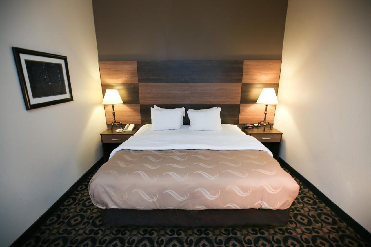 Quality Inn & Suites Boone - University Area Extérieur photo
